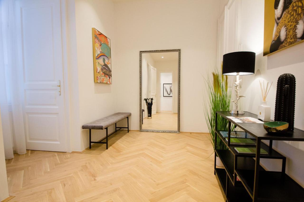 Studio Apartments Opera - Mai'S Apartments 비엔나 외부 사진